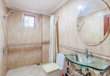 4 Bedroom House For Rent - Kouk Chak, Siem Reap thumbnail