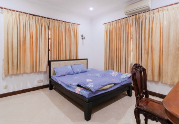 4 Bedroom House For Rent - Kouk Chak, Siem Reap thumbnail