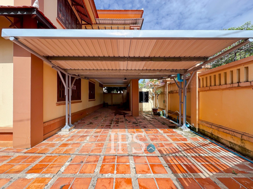 4 Bedroom House For Rent - Kouk Chak, Siem Reap