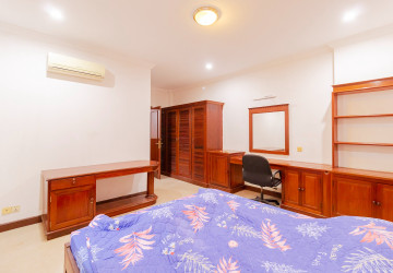 4 Bedroom House For Rent - Kouk Chak, Siem Reap thumbnail