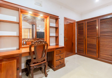 4 Bedroom House For Rent - Kouk Chak, Siem Reap thumbnail