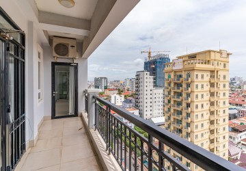 3 Bedroom Penthouse Serviced Apartment For Rent - Toul Tum Poung 1, Phnom Penh thumbnail