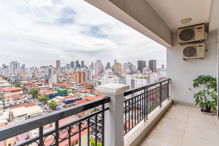 3 Bedroom Penthouse Serviced Apartment For Rent - Toul Tum Poung 1, Phnom Penh