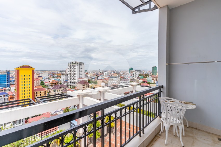 3 Bedroom Penthouse Serviced Apartment For Rent - Toul Tum Poung 1, Phnom Penh