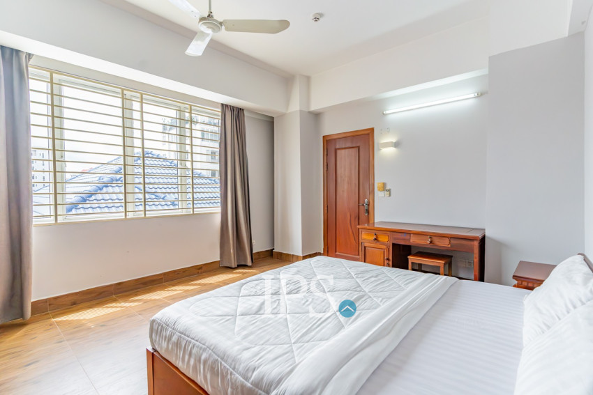 1 Bedroom Serviced Apartment For Rent - Toul Tom Pong 2, Phnom Penh