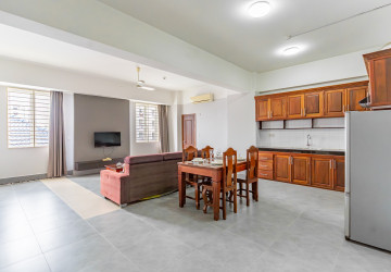 1 Bedroom Serviced Apartment For Rent - Toul Tom Pong 2, Phnom Penh thumbnail