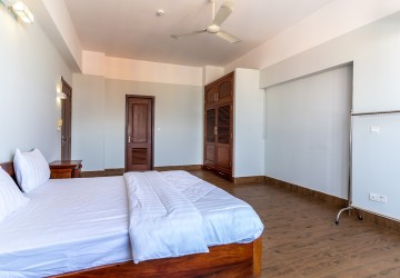 2 Bedroom Serviced Apartment for Rent - Toul Tom Pong, Phnom Penh thumbnail