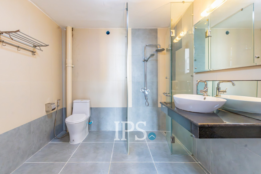 2 Bedroom Serviced Apartment for Rent - Toul Tom Pong 2, Phnom Penh