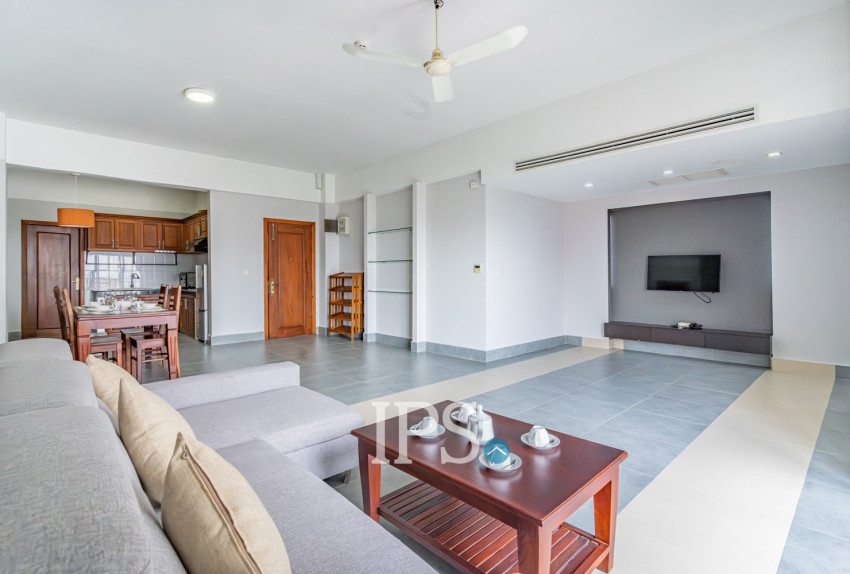 3 Bedroom Serviced Apartment For Rent - Toul Tom Pong 2, Phnom Penh