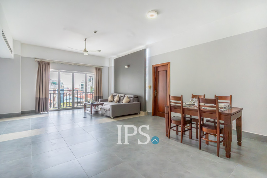 3 Bedroom Serviced Apartment For Rent - Toul Tom Pong 2, Phnom Penh