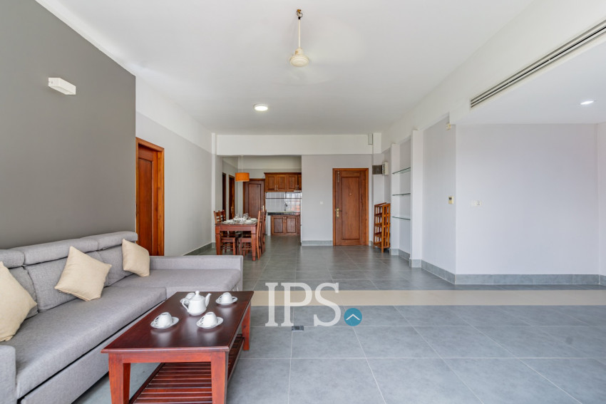 3 Bedroom Serviced Apartment For Rent - Toul Tom Pong 2, Phnom Penh
