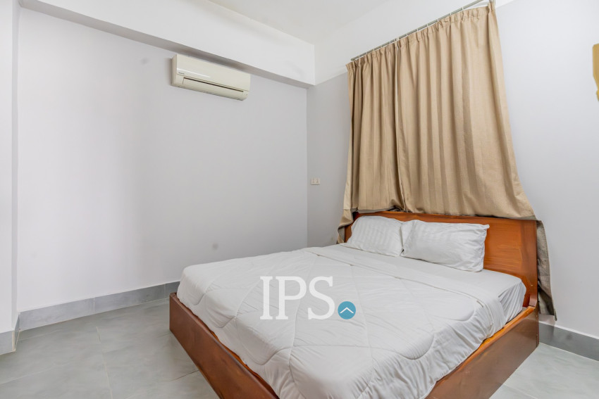 3 Bedroom Serviced Apartment For Rent - Toul Tom Pong 2, Phnom Penh