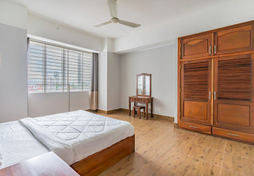 3 Bedroom Serviced Apartment For Rent - Toul Tom Pong 2, Phnom Penh thumbnail