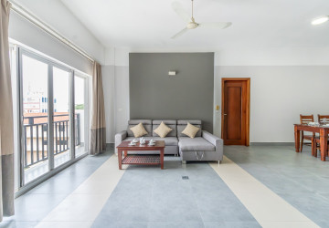 3 Bedroom Serviced Apartment For Rent - Toul Tom Pong 2, Phnom Penh thumbnail