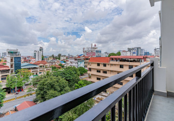 3 Bedroom Serviced Apartment For Rent - Toul Tom Pong 2, Phnom Penh thumbnail