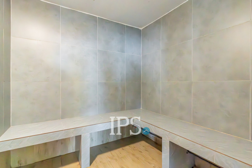 3 Bedroom Serviced Apartment For Rent - Toul Tom Pong 2, Phnom Penh