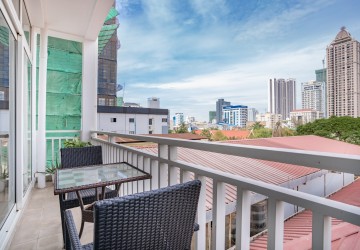 1 Bedroom Serviced Apartment For Rent - BKK1, Phnom Penh thumbnail