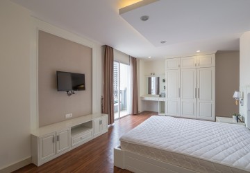 2 Bedroom Serviced Apartment For Rent - Toul Tum Poung 1,  Phnom Penh thumbnail
