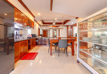 4 Bedroom Apartment For Rent - Sala Kamreuk, Siem Reap thumbnail