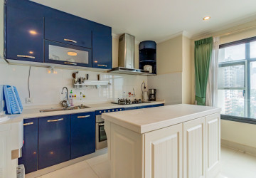 2 Bedroom Serviced Apartment For Rent - BKK1, Phnom Penh thumbnail