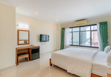 2 Bedroom Serviced Apartment For Rent - BKK1, Phnom Penh thumbnail