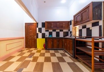 5 Bedroom House For Rent - Sala Kamreuk, Siem Reap thumbnail