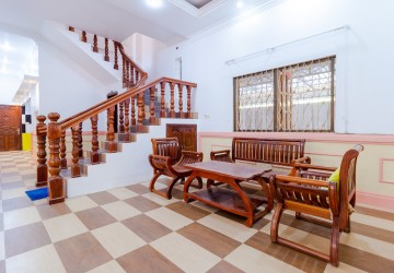 5 Bedroom House For Rent - Sala Kamreuk, Siem Reap thumbnail