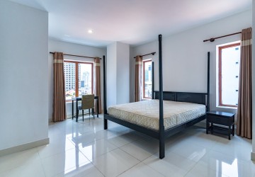 3 Bedroom Serviced Apartment For Rent  - Daun Penh, Phnom Penh thumbnail