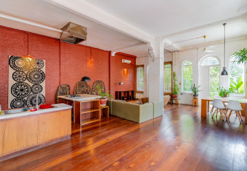 Renovated 2 Bedroom Apartment For Rent - Phsar Kandal 1, Phnom Penh thumbnail