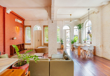 Renovated 2 Bedroom Apartment For Rent - Phsar Kandal 1, Phnom Penh thumbnail