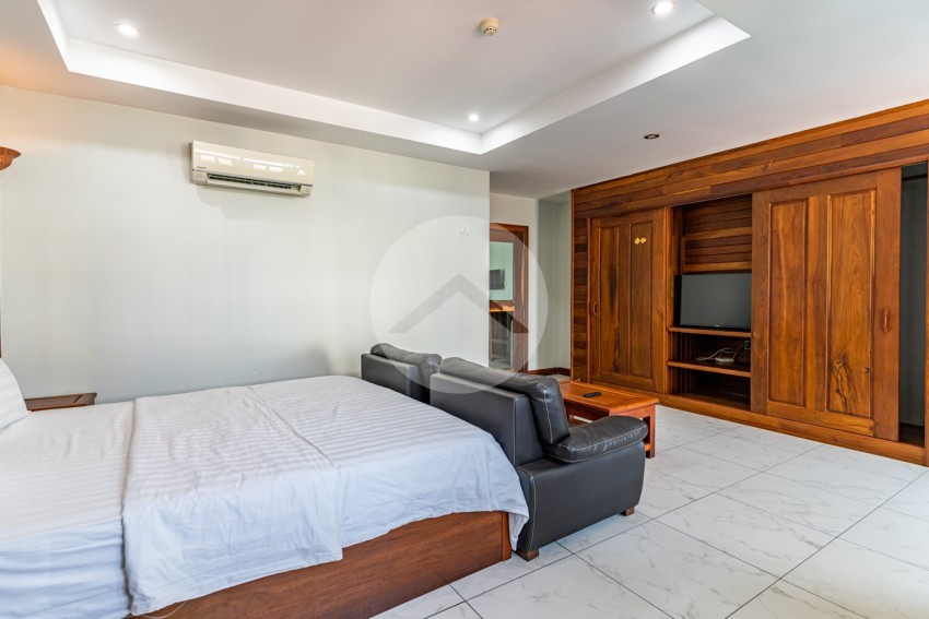 1 Bedroom Serviced Apartment For Rent - BKK3, Phnom Penh