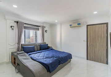 3 Bedroom Serviced Apartment For Rent - BKK1, Phnom Penh thumbnail