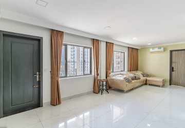 3 Bedroom Serviced Apartment For Rent - BKK1, Phnom Penh thumbnail