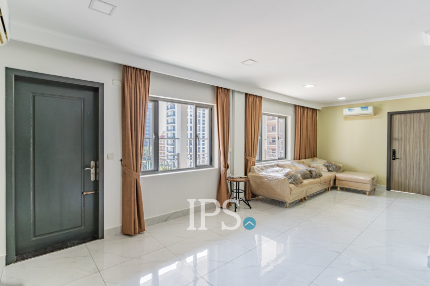 3 Bedroom Serviced Apartment For Rent - BKK1, Phnom Penh