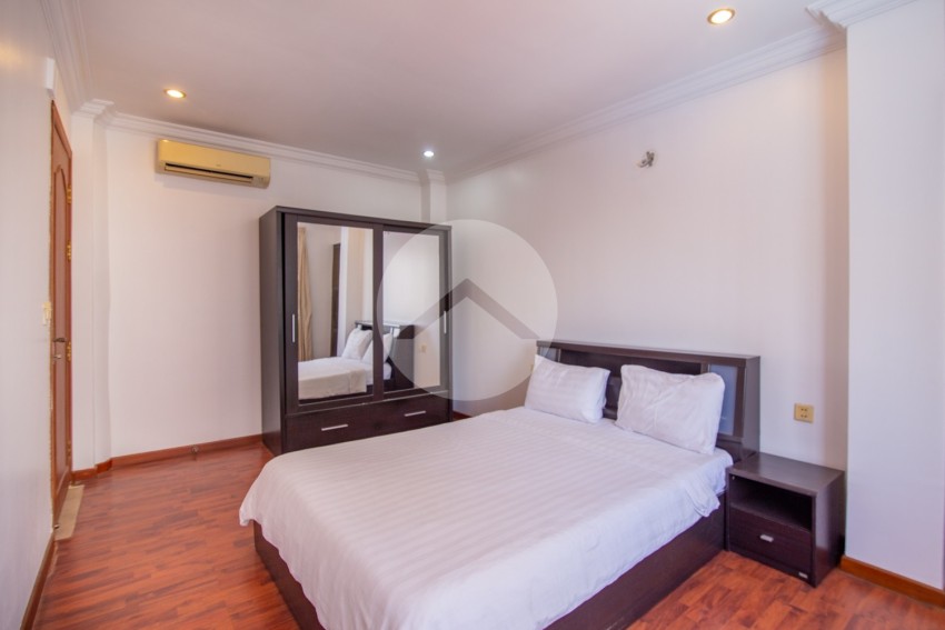 2 Bedroom Apartment For Rent - BKK1, Phnom Penh