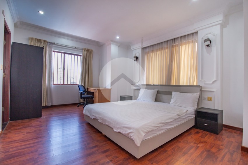 2 Bedroom Apartment For Rent - BKK1, Phnom Penh