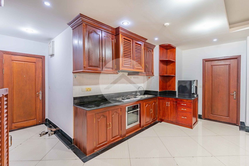 3 Bedroom Seviced Apartment For Rent - Toul Tum Poung 1, Phnom Penh