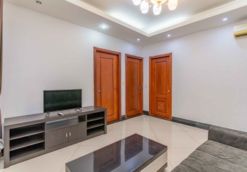 3 Bedroom Seviced Apartment For Rent - Toul Tum Poung 1, Phnom Penh thumbnail