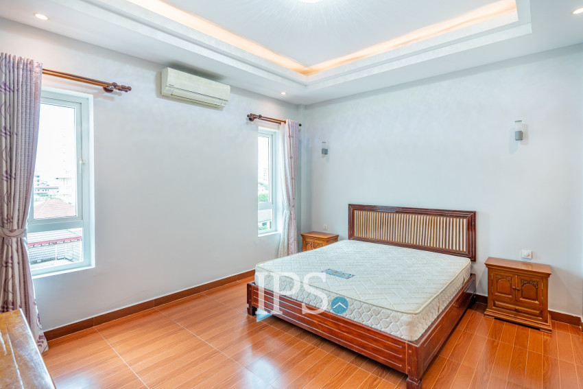 2 Bedroom Serviced Apartment For Rent - Phsar Daeum Thkov, Phnom Penh