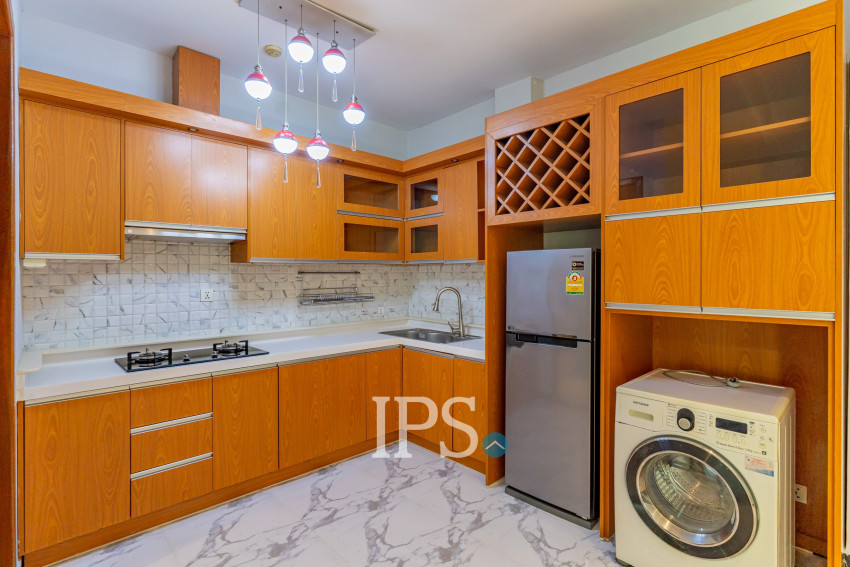 1 Bedroom Serviced Apartment For Rent - Phsar Doeum Thkov, Phnom Penh