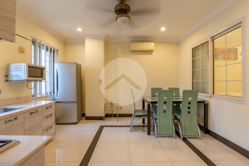 2 Bedroom Serviced Apartment For Rent - Beoung Raing, Phnom Penh