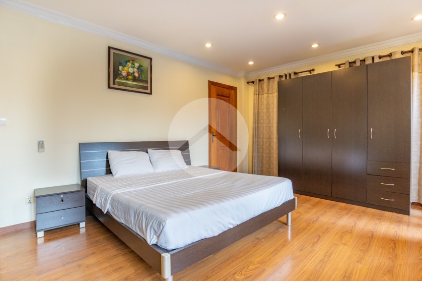 2 Bedroom Serviced Apartment For Rent - Beoung Raing, Phnom Penh