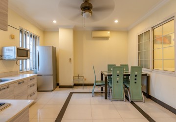 2 Bedroom Serviced Apartment For Rent - Beoung Raing, Phnom Penh thumbnail