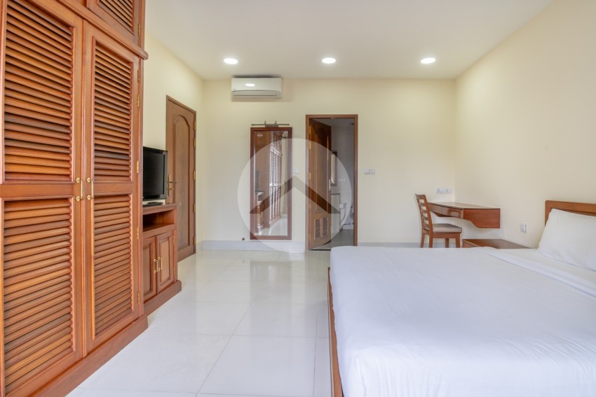 2 Bedrooms Serviced Apartment For Rent In BKK1, Phnom Penh