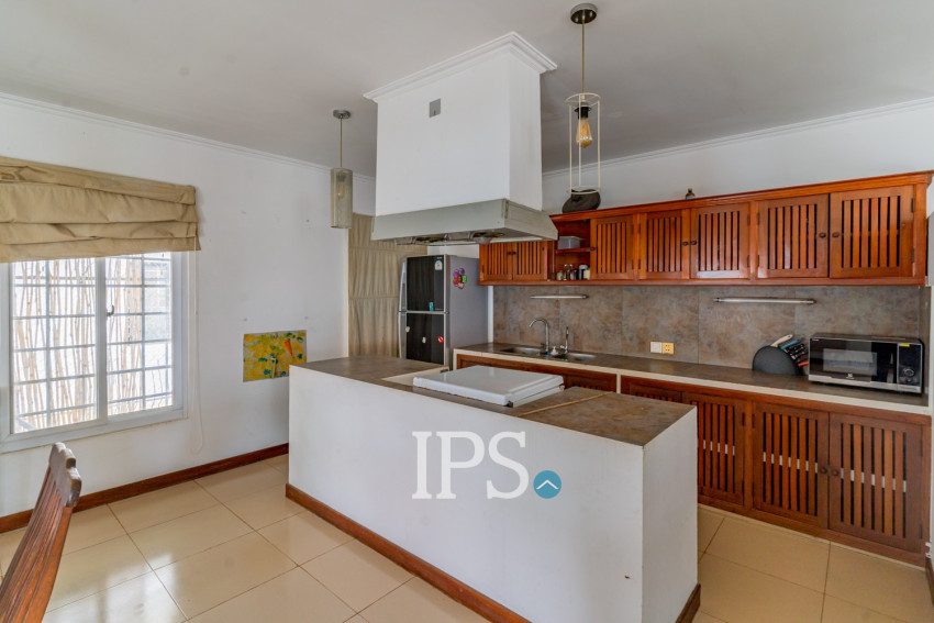 Renovated 1 Bedroom Apartment For Rent - Chakto Mukh, Phnom Penh