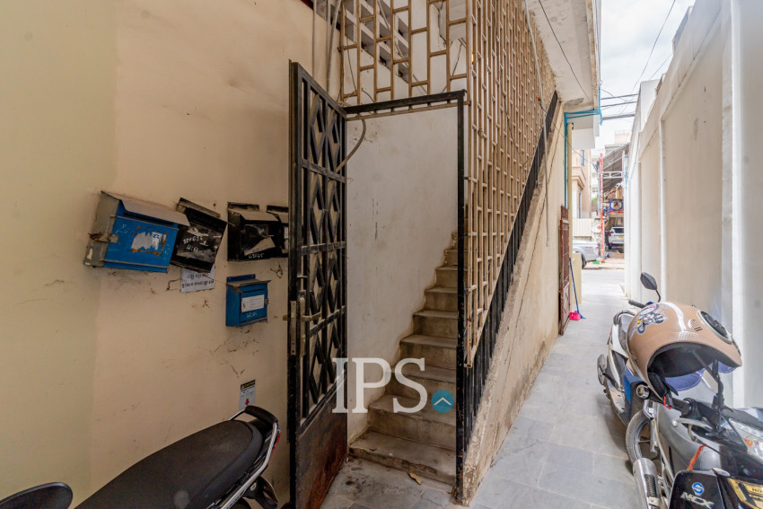 Renovated 1 Bedroom Apartment For Rent - Chakto Mukh, Phnom Penh