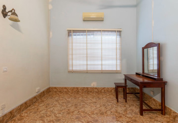 3 Bedroom House For Rent - Sala Kamreuk, Siem Reap thumbnail