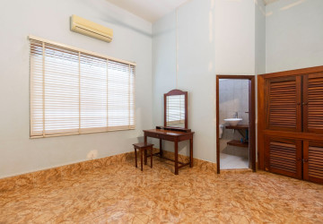 3 Bedroom House For Rent - Sala Kamreuk, Siem Reap thumbnail