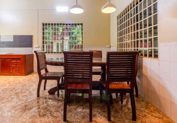 3 Bedroom House For Rent - Sala Kamreuk, Siem Reap thumbnail