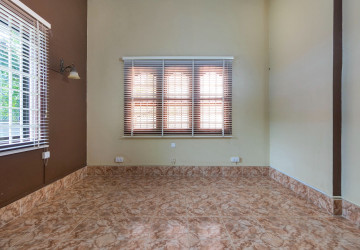 3 Bedroom House For Rent - Sala Kamreuk, Siem Reap thumbnail